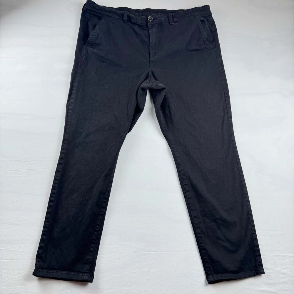 American Eagle Stretch Black Chino Pants Women's Size 20 Short